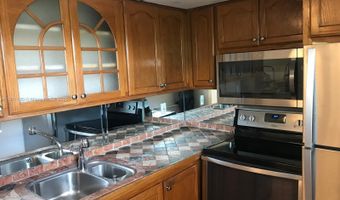 2825 NE 201st Ter M214, Aventura, FL 33180