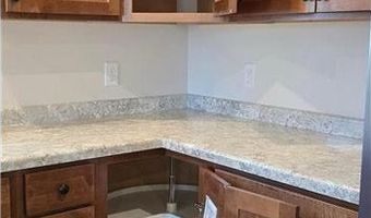 610 E 4th St, Albert Lea, MN 56007