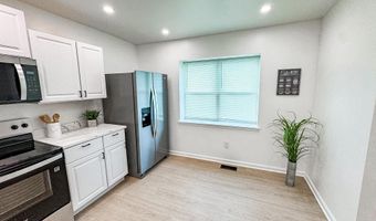 3005 GREENSHIRE Ave, Claymont, DE 19703