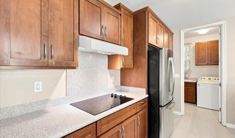 8 Moana Ave, Kihei, HI 96753