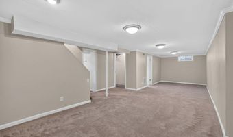 1013 Yuma Ave, Ames, IA 50014