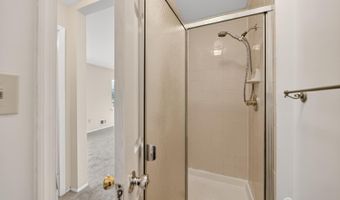 1606 Madaline Dr, Avenel, NJ 07001