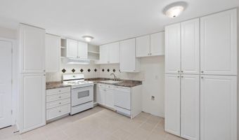 5817 SWARTHMORE Dr, Berwyn Heights, MD 20740
