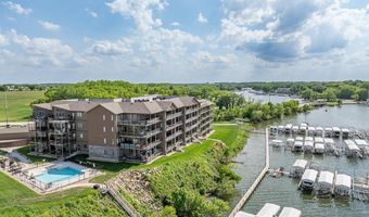 570 Linden Dr 316, Arnolds Park, IA 51331