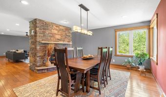 706 23rd St SW, Austin, MN 55912