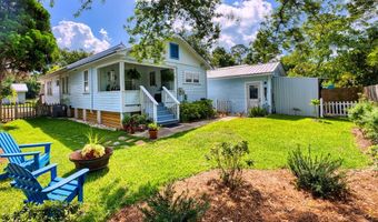 134 Sawyer Ln, Apalachicola, FL 32320