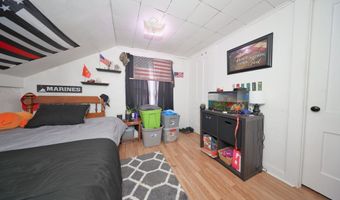 20 Old Wolcott Rd, Bristol, CT 06010