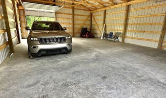 40 Lynn Ln, Big Sandy, TN 28221