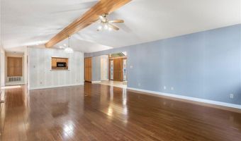30 Kensington Dr, Bella Vista, AR 72715