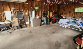 3995 3RD St, Amherst Junction, WI 54407