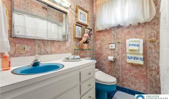 2730 Chew St, Allentown, PA 18104