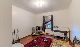 225 Cleveland Ave, Andover, OH 44003