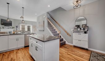 29 Covey Rd APT 19, Burlington, CT 06013