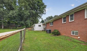 379 NE Morningside Ln, Abingdon, VA 24210