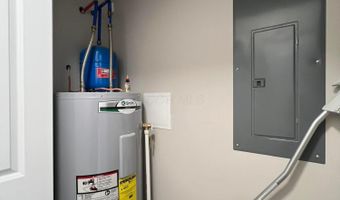 2064 Mace Dr, Albany, OH 45710