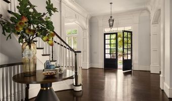 3154 E Addison Dr, Alpharetta, GA 30022