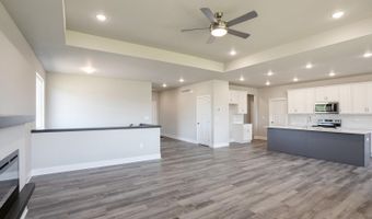 1020 2nd St NE, Altoona, IA 50009