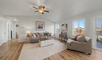 1636 25th Ave SW, Altoona, IA 50009
