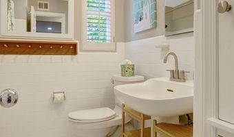 6616 BRADDOCK, Annandale, VA 22003