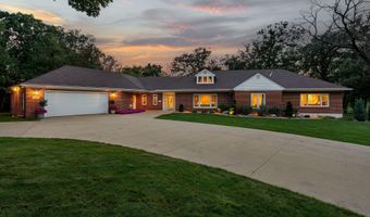 301 22nd St NW, Austin, MN 55912
