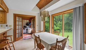 16582 Valley Dr NW, Andover, MN 55304