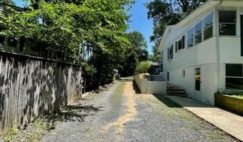 225 B DEWEY Dr #B, Annapolis, MD 21401