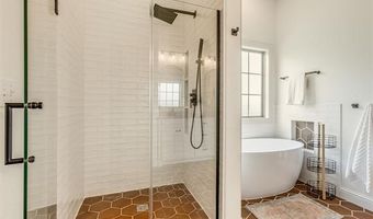 5603 Aspen Ave, Bartlesville, OK 74006