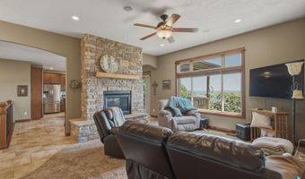 1901 W Tyler Cir, Brandon, SD 57005