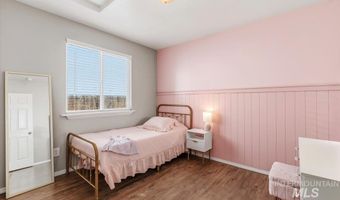 5222 Weston Ave, Caldwell, ID 83607