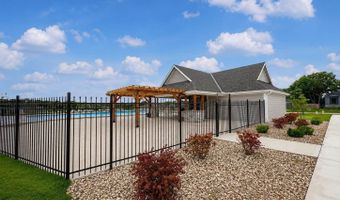 16030 Craig St, Basehor, KS 66007