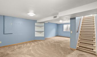 5423 Norris St, Ames, IA 50014