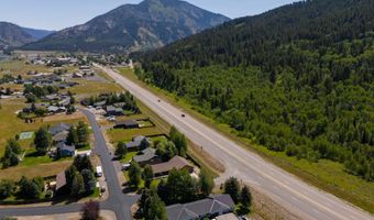 500 SNAKE RIVER Dr 2, Alpine, WY 83128