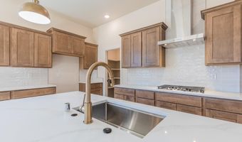 3644 Red Arroyo Dr, Alamogordo, NM 88310