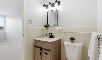 6641 WAKEFIELD Dr 703, Alexandria, VA 22307