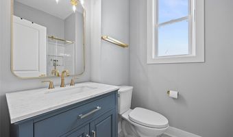 1109 E Carson St, Airville, PA 15203