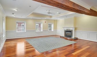 100 N UNION St A, Alexandria, VA 22314