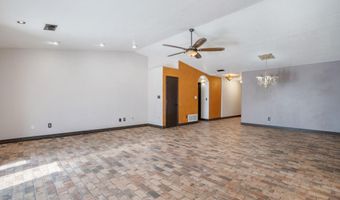 10613 EASY St NW, Albuquerque, NM 87114