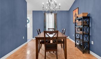 167 Vernon Dr, Glocester, RI 02814