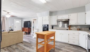 605 Old Kaplan Hwy, Abbeville, LA 70510