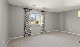 4537 W Black Oak Cir, Angola, IN 46703