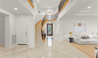 5464 Shannon Rdg, San Diego, CA 92130