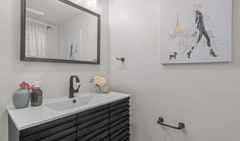 996 WHITNEY Ln, Ambler, PA 19002