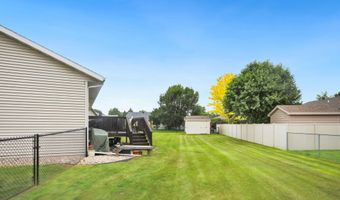 1008 Jade Ct, Aberdeen, SD 57401