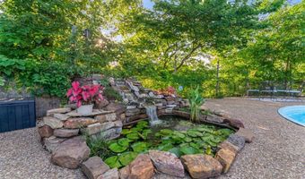 702 Dewoody Dr, Bentonville, AR 72712