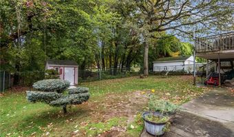 7 Laurel St, North Providence, RI 02911