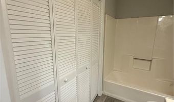 1010 DEKALB St, Auburn, AL 36830