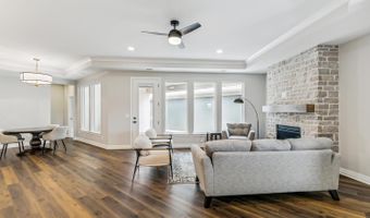 304 W Pepper Tree Rd, Andover, KS 67002