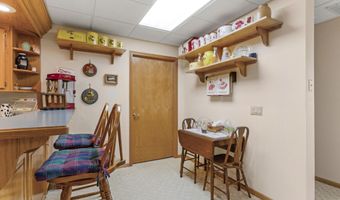 3988 N Farm Road 35, Ash Grove, MO 65604