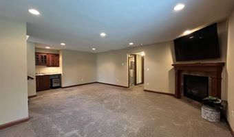 1130 Indian Hills Rd, Brookings, SD 57006