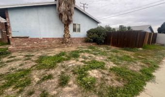 14106 Vista Dr, Armona, CA 93202